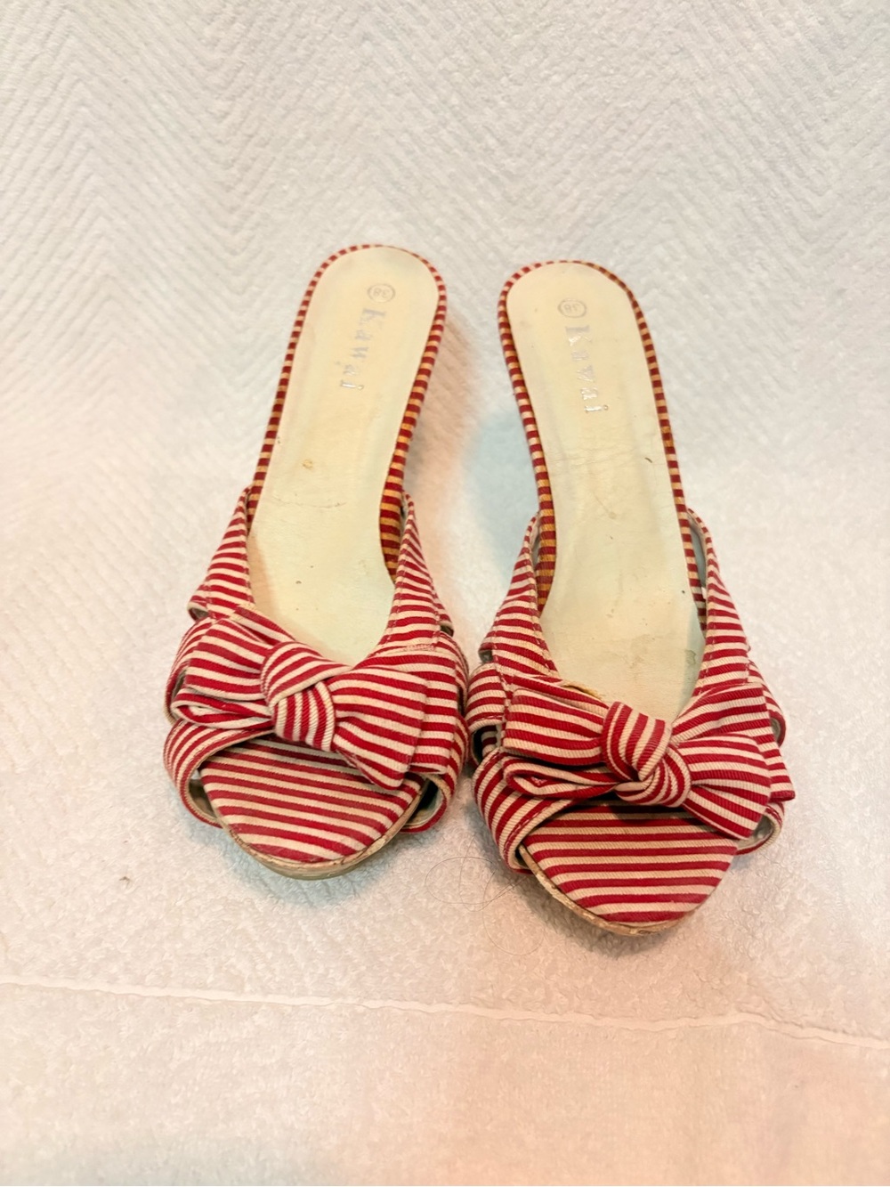 Red Striped Bow Slide Sandals - Unbranded
